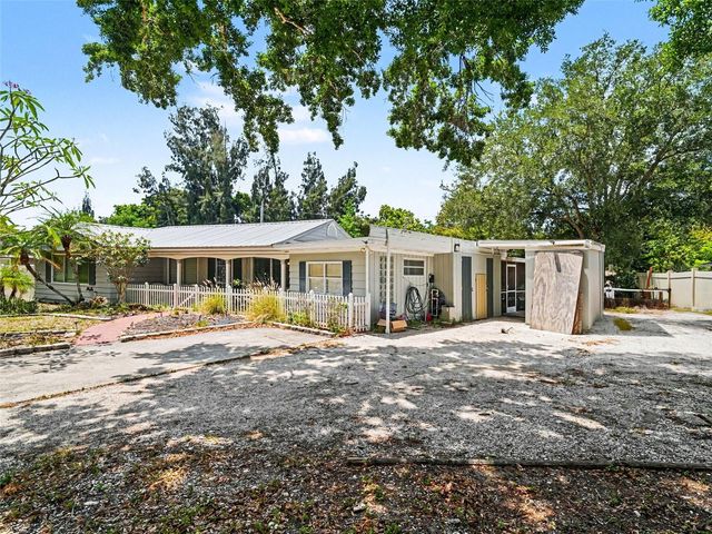 4304 MIDLAND ROAD, Sarasota, FL 34231