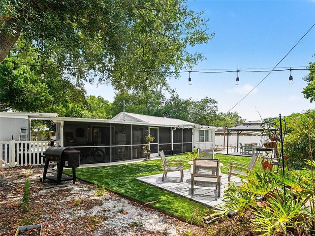 4304 MIDLAND ROAD, Sarasota, FL 34231