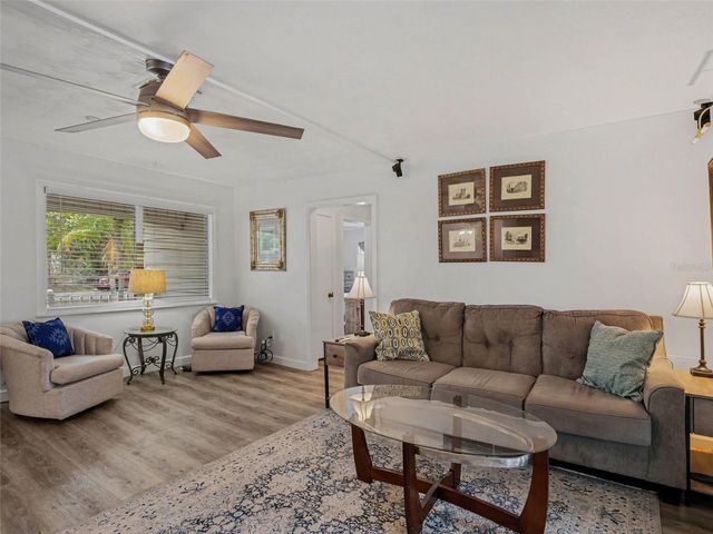 4304 MIDLAND ROAD, Sarasota, FL 34231