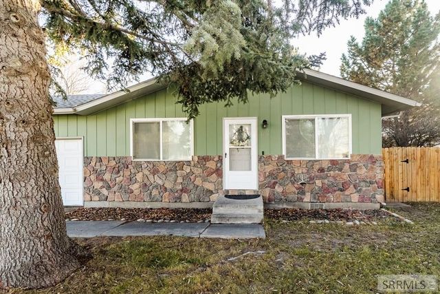 4150 Greenwillow Lane, Idaho Falls, ID 83406