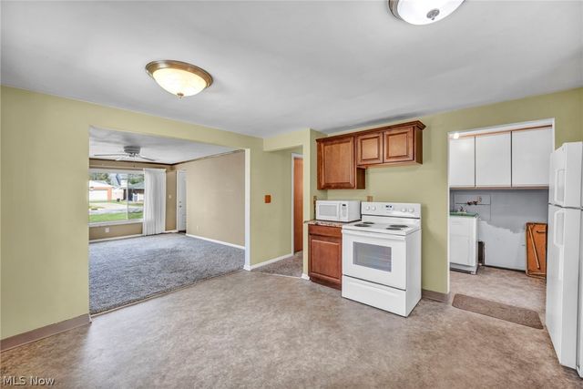 38592 Courtland Drive, Willoughby, OH 44094