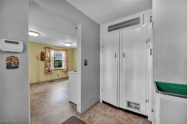 38592 Courtland Drive, Willoughby, OH 44094