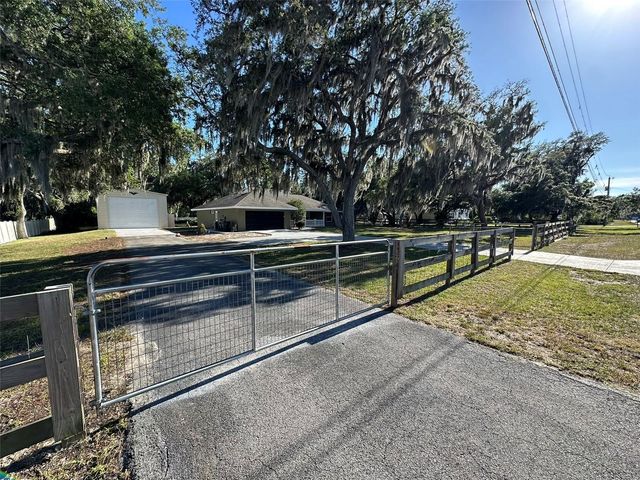 203 KENT ROAD, Lakeland, FL 33809