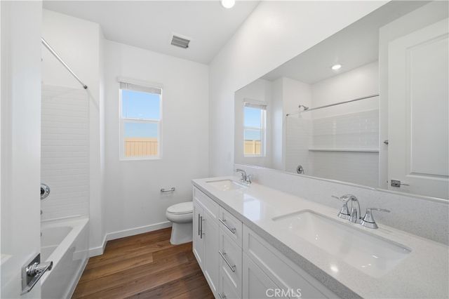 3248 E Avenue J-3, Lancaster, CA 93535