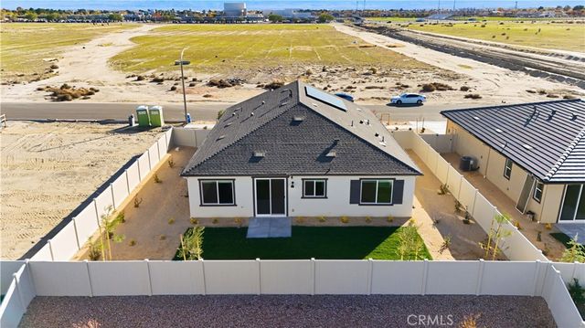 3248 E Avenue J-3, Lancaster, CA 93535
