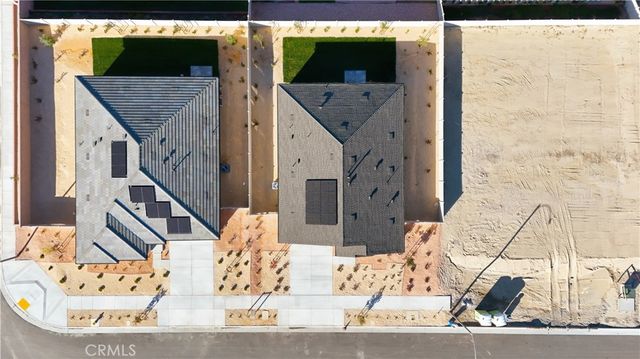 3248 E Avenue J-3, Lancaster, CA 93535