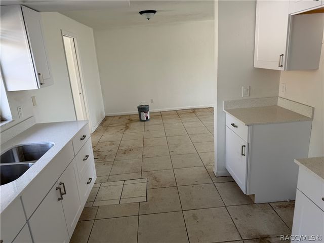 229 W Casurina Place, Beverly Hills, FL 34465