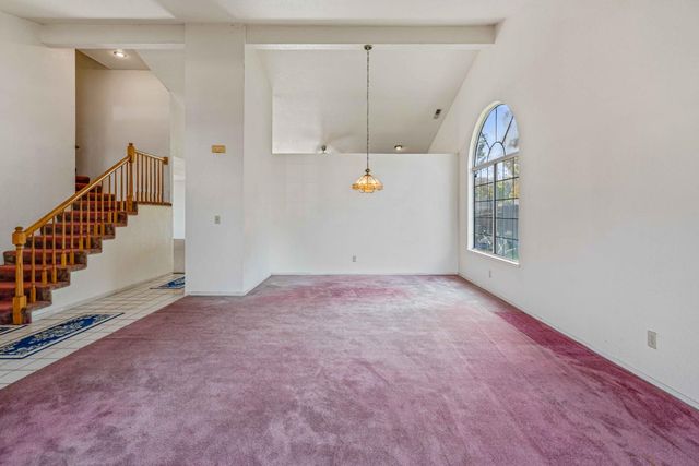 1542 Corgiat Dr, Newman, CA 95360