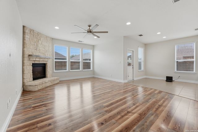 2754 Ridge Heights, New Braunfels, TX 78130