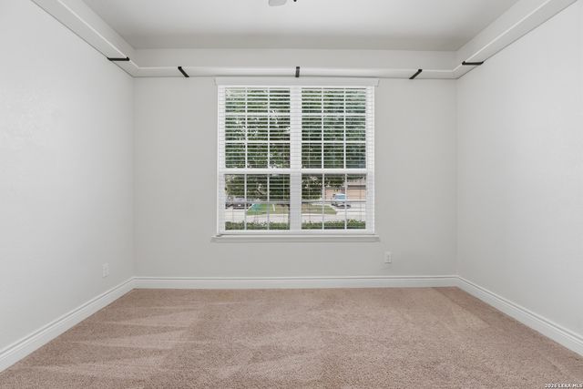 2754 Ridge Heights, New Braunfels, TX 78130