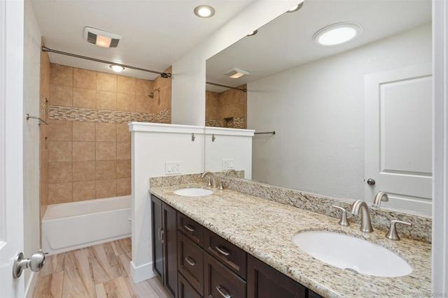 3022 Azahar Court, Carlsbad, CA 92009