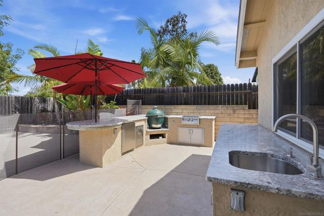 3022 Azahar Court, Carlsbad, CA 92009