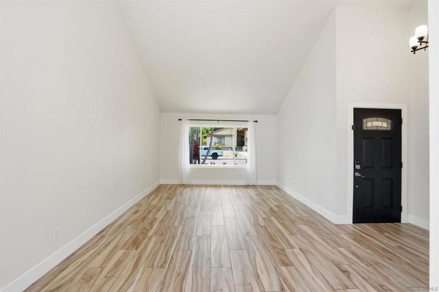 3022 Azahar Court, Carlsbad, CA 92009