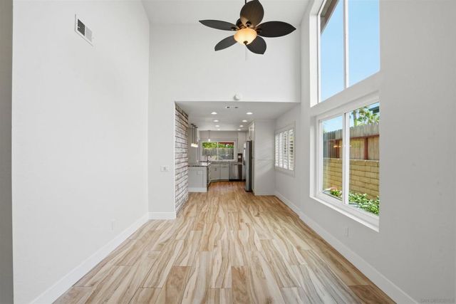 3022 Azahar Court, Carlsbad, CA 92009