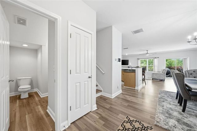 805 Pleasant Hill Road NW 262, Lilburn, GA 30047