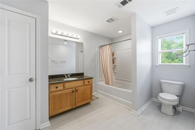 805 Pleasant Hill Road NW 262, Lilburn, GA 30047