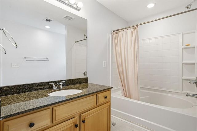 805 Pleasant Hill Road NW 262, Lilburn, GA 30047