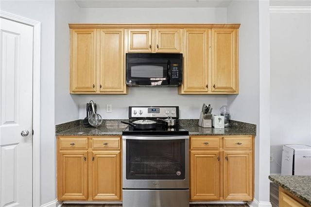 805 Pleasant Hill Road NW 262, Lilburn, GA 30047