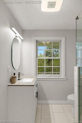 330 N Cranbrook Cross Road, Bloomfield Hills, MI 48301