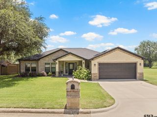 314 Rosewood St, Mt Pleasant, TX 75455
