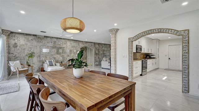 1311 Pierce Street, Hollywood, FL 33019