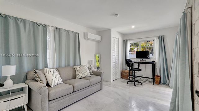 1311 Pierce Street, Hollywood, FL 33019