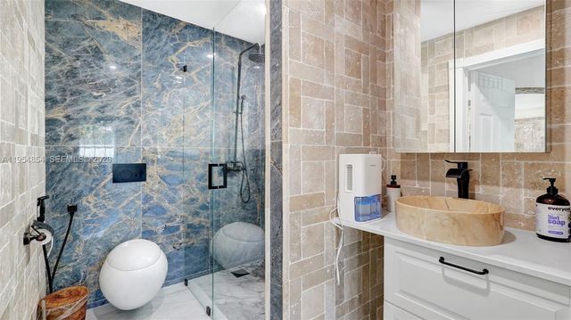 1311 Pierce Street, Hollywood, FL 33019