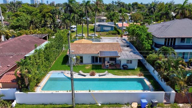 1311 Pierce Street, Hollywood, FL 33019