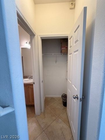 4532 Silverado Sage Avenue, Las Vegas, NV 89115