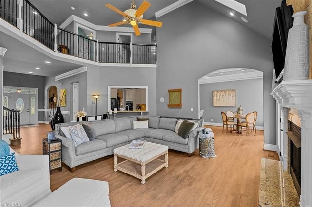 6038 & 0 Old Orchard Road, Kernersville, NC 27284