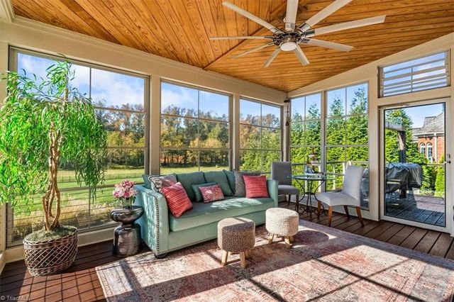 6038 & 0 Old Orchard Road, Kernersville, NC 27284