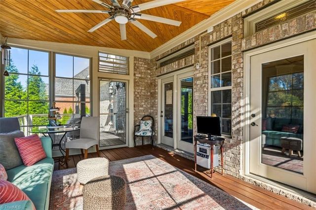 6038 & 0 Old Orchard Road, Kernersville, NC 27284