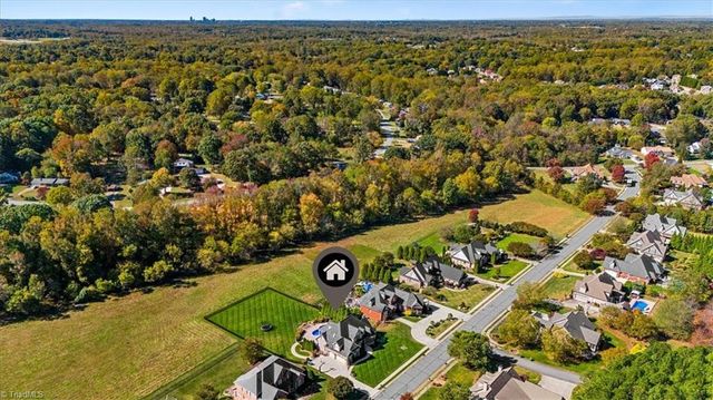 6038 & 0 Old Orchard Road, Kernersville, NC 27284