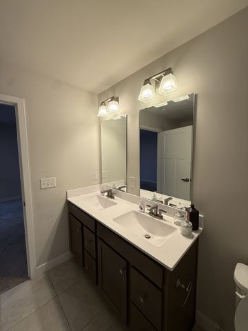 1832 Goldsberry St, Columbia, TN 38401