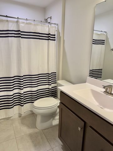 1832 Goldsberry St, Columbia, TN 38401