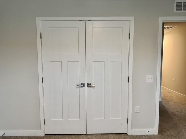 1832 Goldsberry St, Columbia, TN 38401