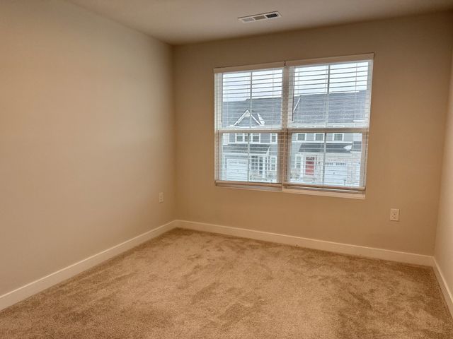 1832 Goldsberry St, Columbia, TN 38401