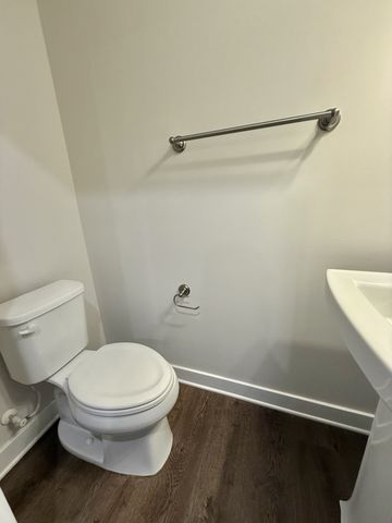 1832 Goldsberry St, Columbia, TN 38401