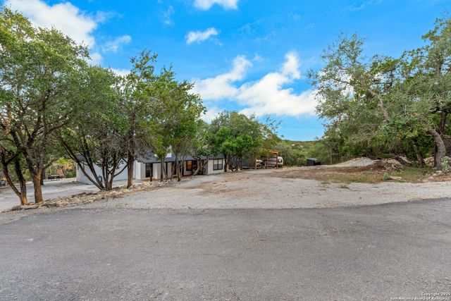 2665 Casey Road, Bulverde, TX 78163
