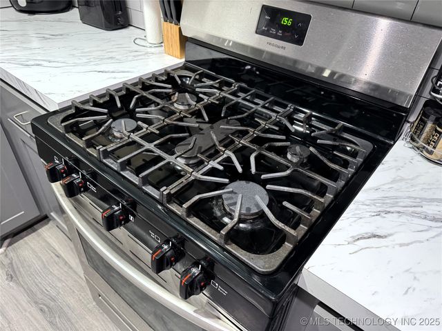 1134 S Russell Street, Skiatook, OK 74070