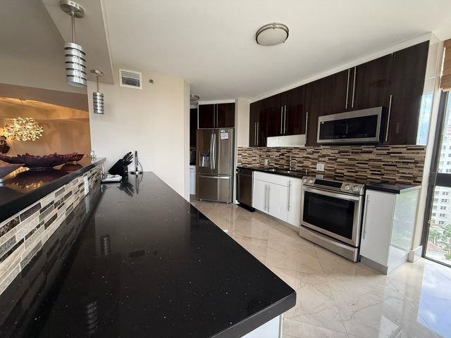 20185 E Country Club Drive 1202, Aventura, FL 33180