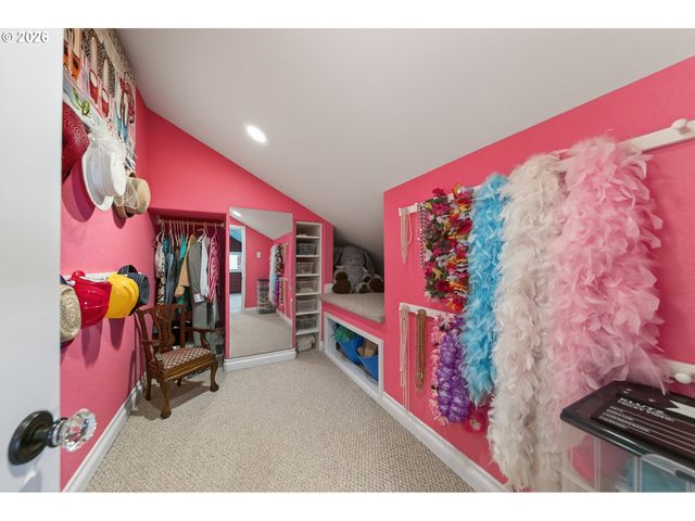 3849 COLE Rd, Oakland, OR 97462