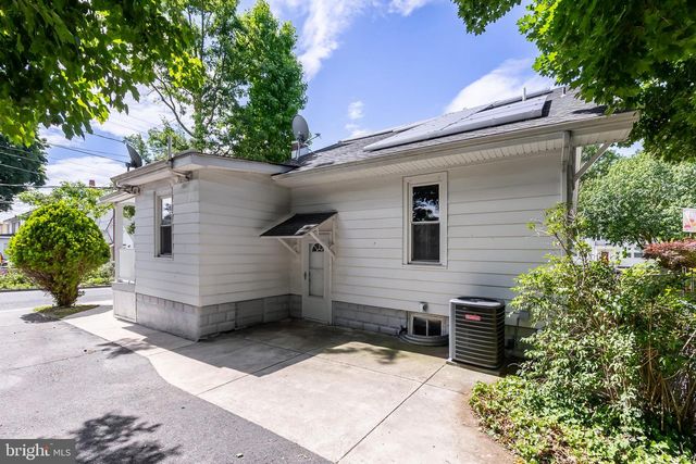 221 HAMPTON ST, Bridgeton, NJ 08302