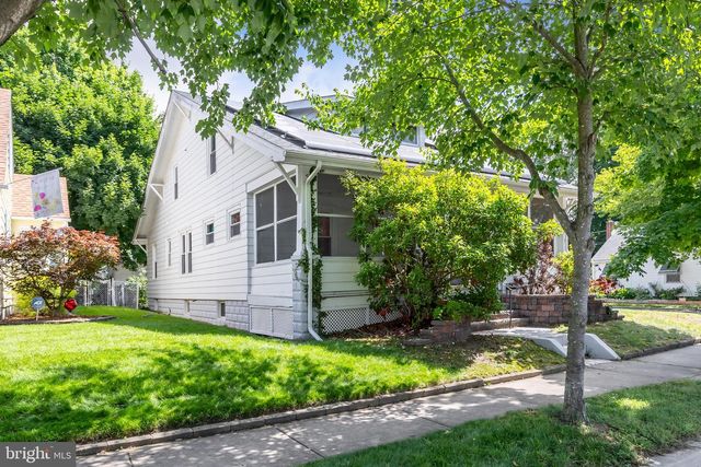 221 HAMPTON ST, Bridgeton, NJ 08302