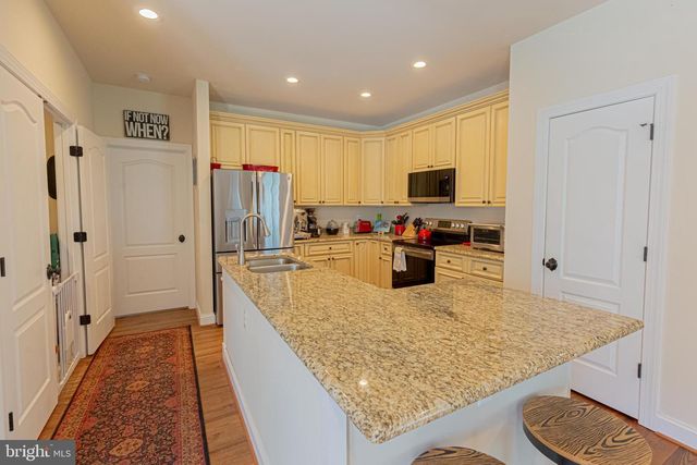 269 LAKE CAROLINE DR, Ruther Glen, VA 22546