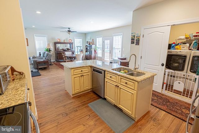 269 LAKE CAROLINE DR, Ruther Glen, VA 22546