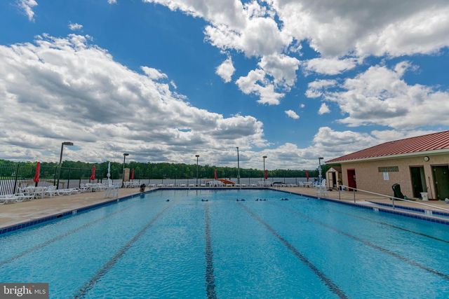 269 LAKE CAROLINE DR, Ruther Glen, VA 22546