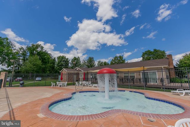 269 LAKE CAROLINE DR, Ruther Glen, VA 22546