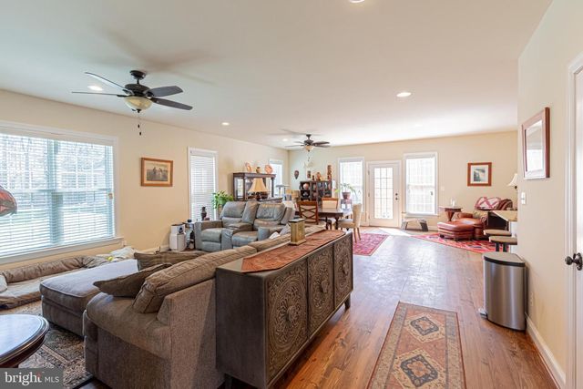 269 LAKE CAROLINE DR, Ruther Glen, VA 22546