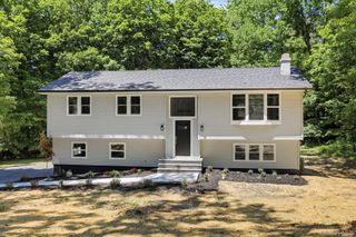 6 Vanessa Lane, Staatsburg, NY 12580